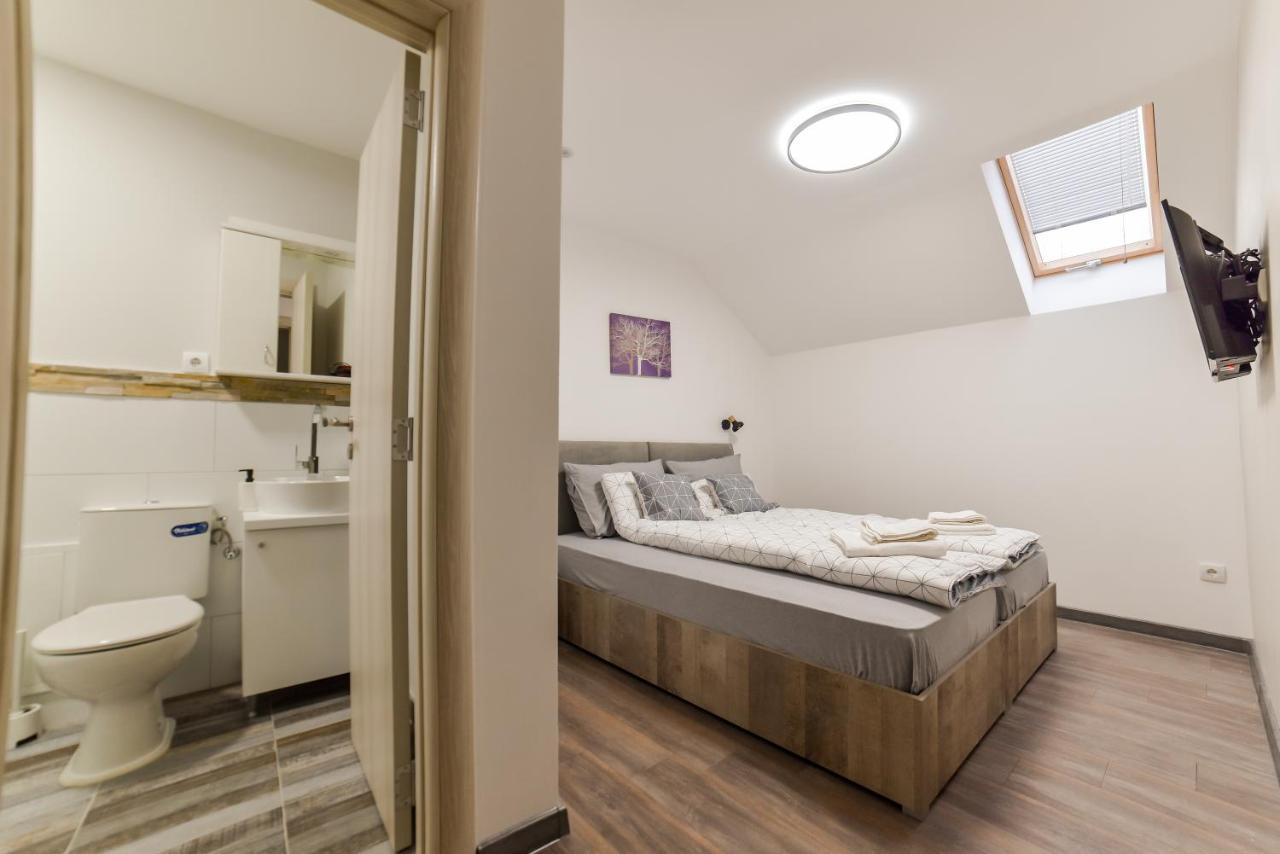 Apartmani Statik Sd สเมเดเรโว ภายนอก รูปภาพ