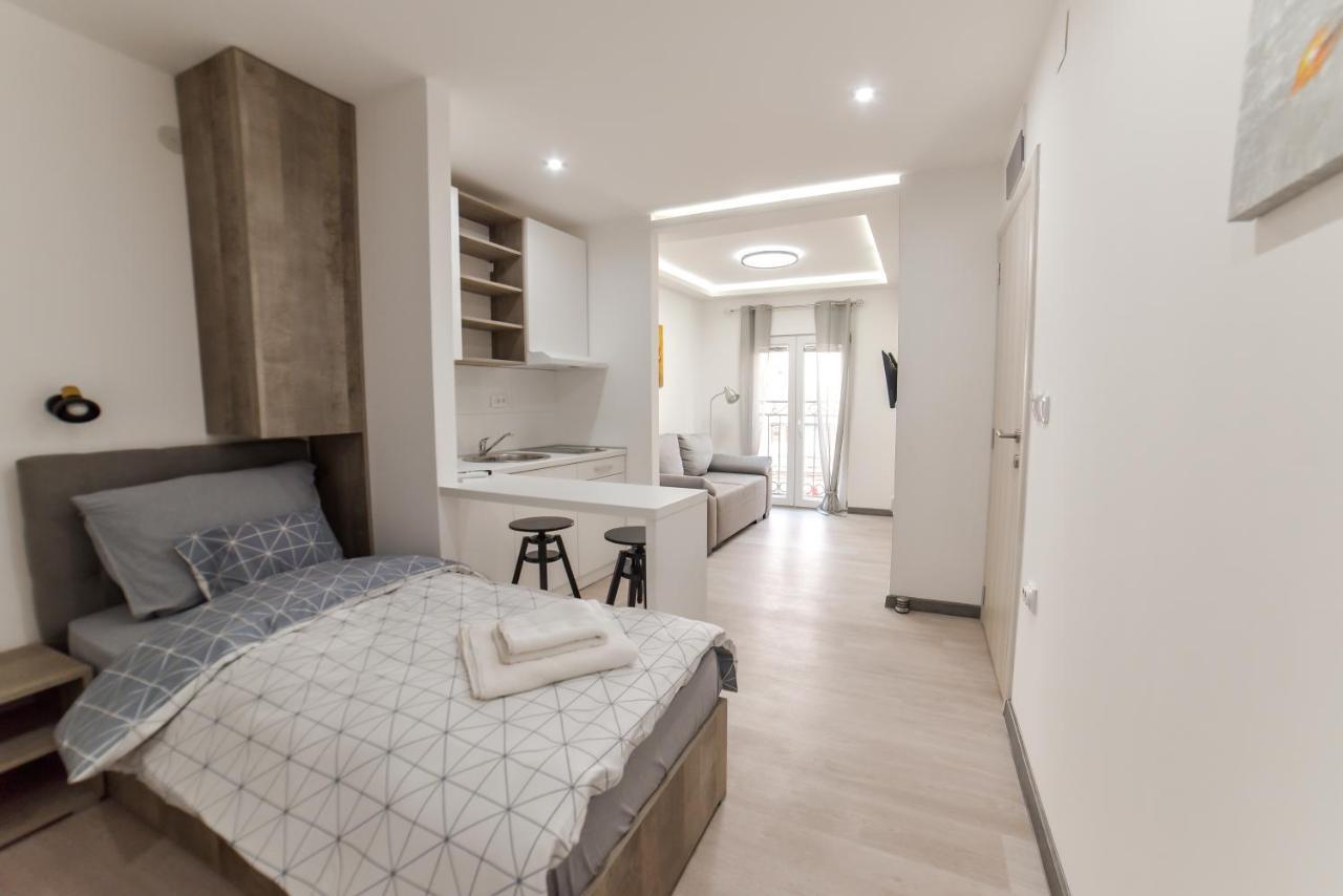 Apartmani Statik Sd สเมเดเรโว ภายนอก รูปภาพ