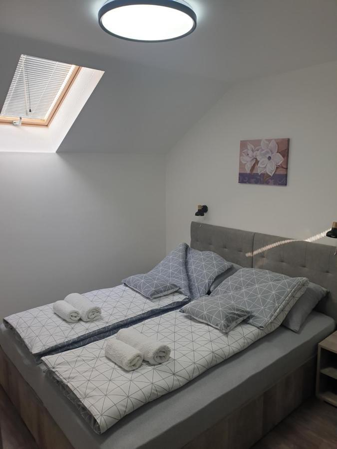 Apartmani Statik Sd สเมเดเรโว ภายนอก รูปภาพ